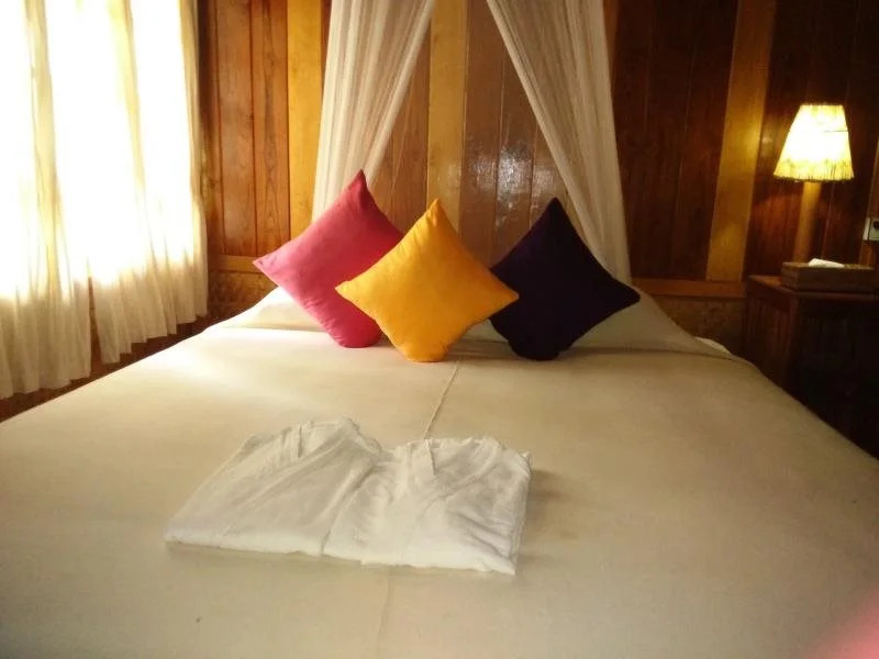 小山姆卡尔小屋(Little Samkar Lodge)