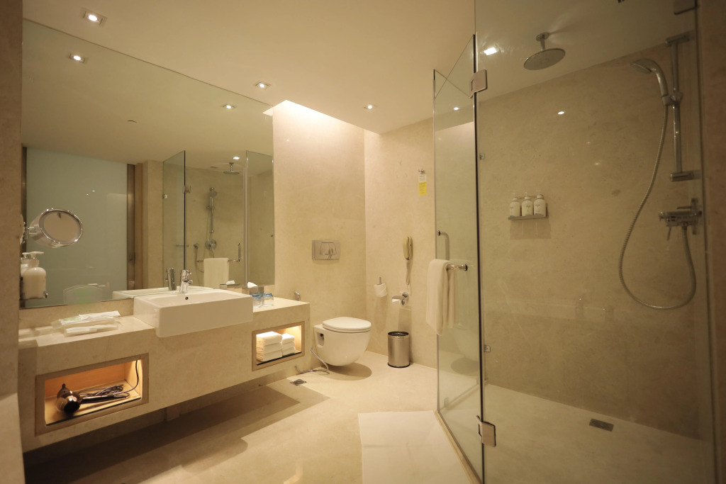 Holiday Inn Mumbai International Airport by IHG
