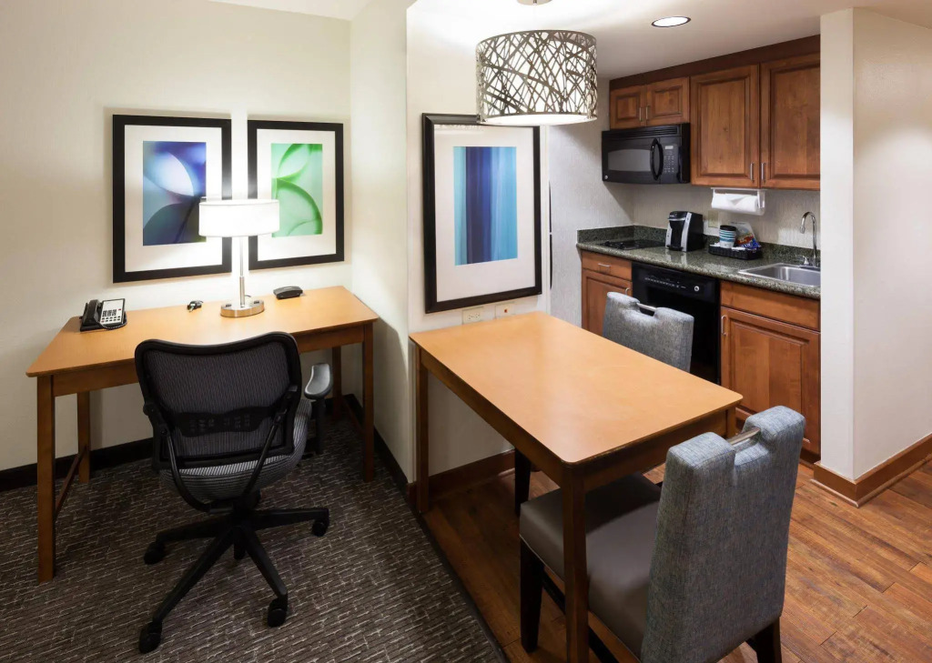 Homewood Suites by Hilton Omaha - Downtown