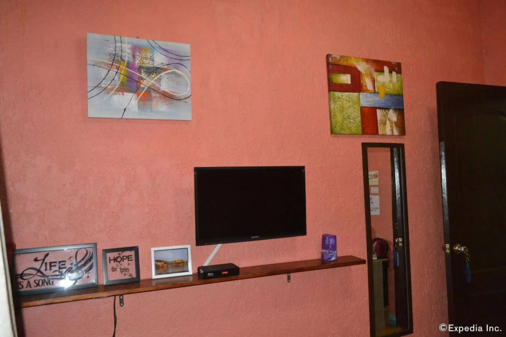 Dee GuestHouse