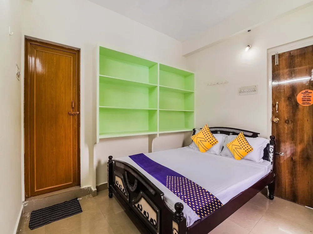 Madarasu Smart Homes by OYO Rooms