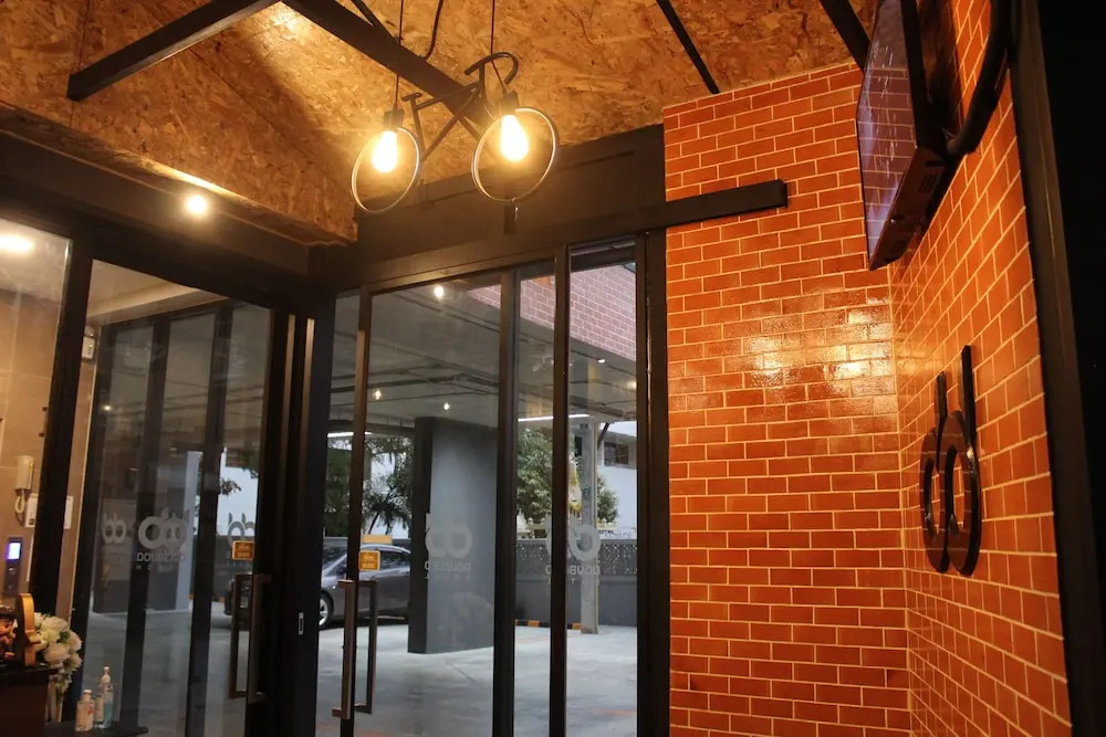 โรงแรมดับเบิ้ลดี ปากเกร็ด Double D hotel