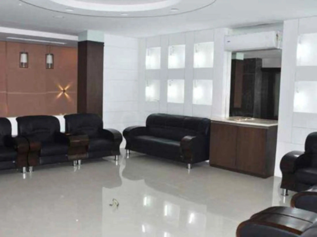 Kinara Grand, Vanasthalipuram