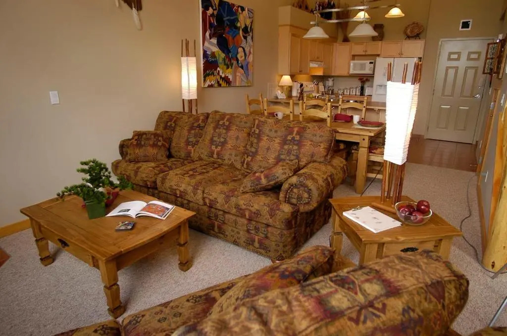 Apartment 406, Indigenous Artefacts