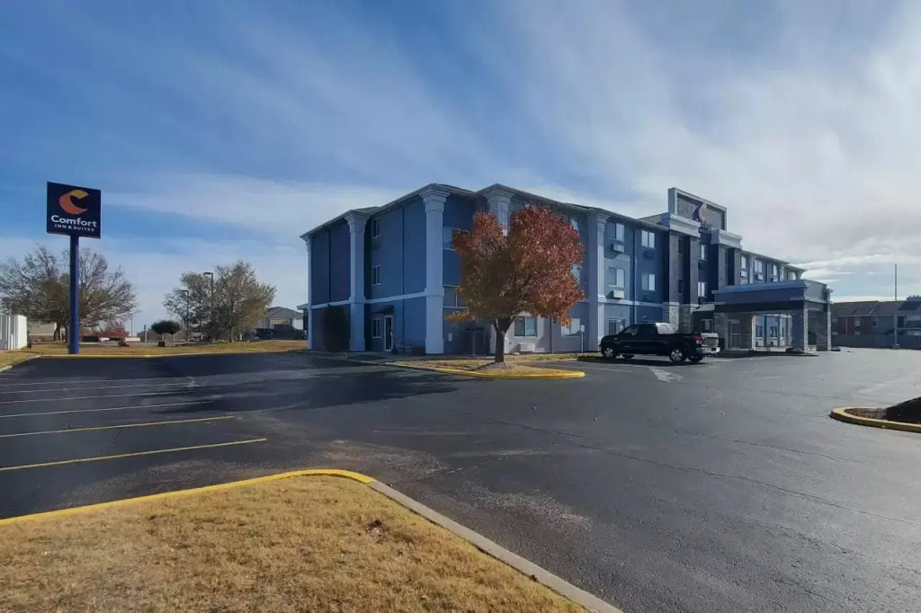 Comfort Inn & Suites Oklahoma City North - Quail Springs