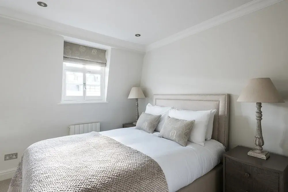 Ultra luxurious London home for 5-7