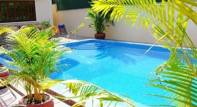Queen Na Guest House