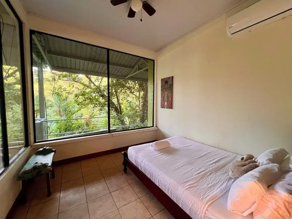 Zen Zaru Beautiful Hidden Hotel