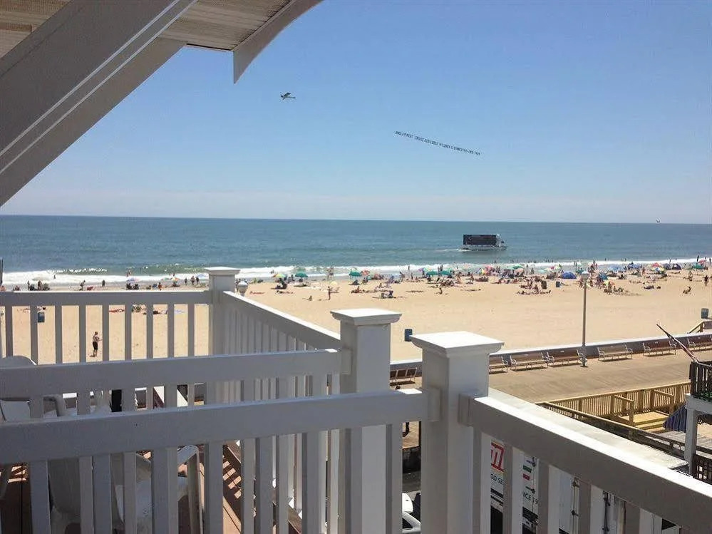 Monte Carlo Boardwalk / Oceanfront Ocean City