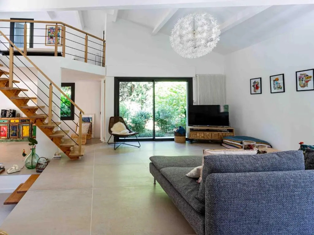 Maison Les Baux-de-Provence, 8 pièces, 10 personnes - FR-1-599-33