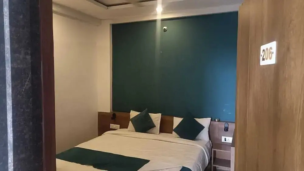 LOTO Hotel Bengali Square