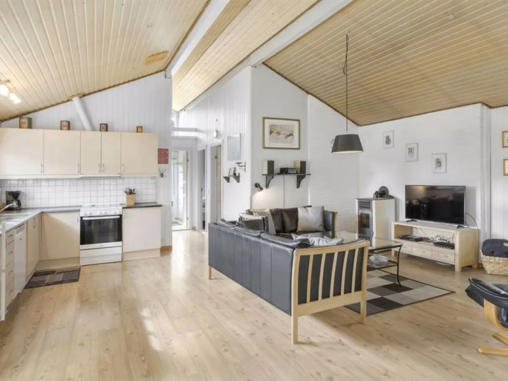 "Esben" - 300m from the sea in NW Jutland