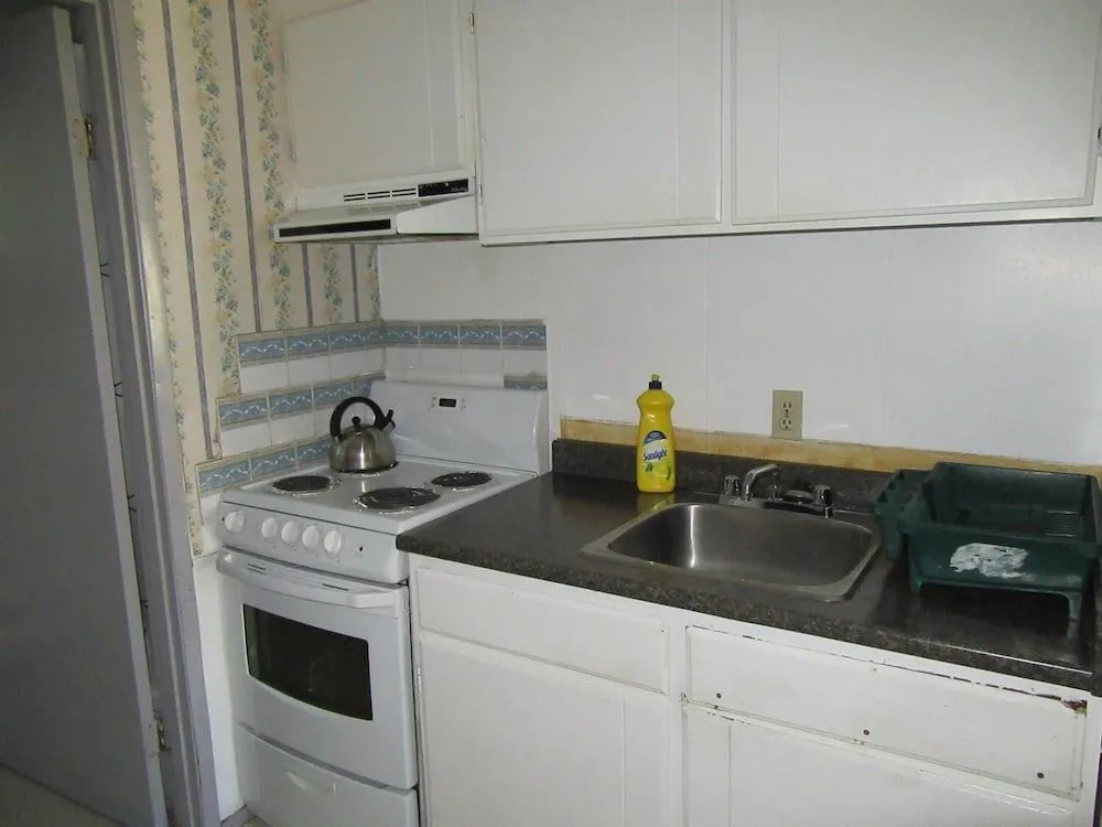 Marland Motel