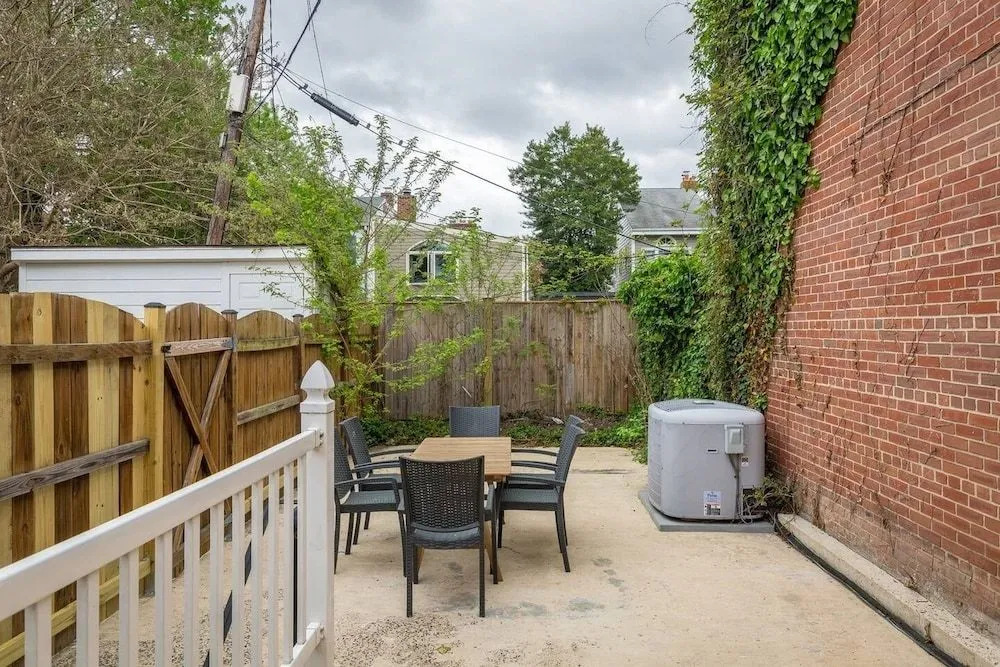 Beautiful & Huge House w/ grill & foosball table by CozySuites