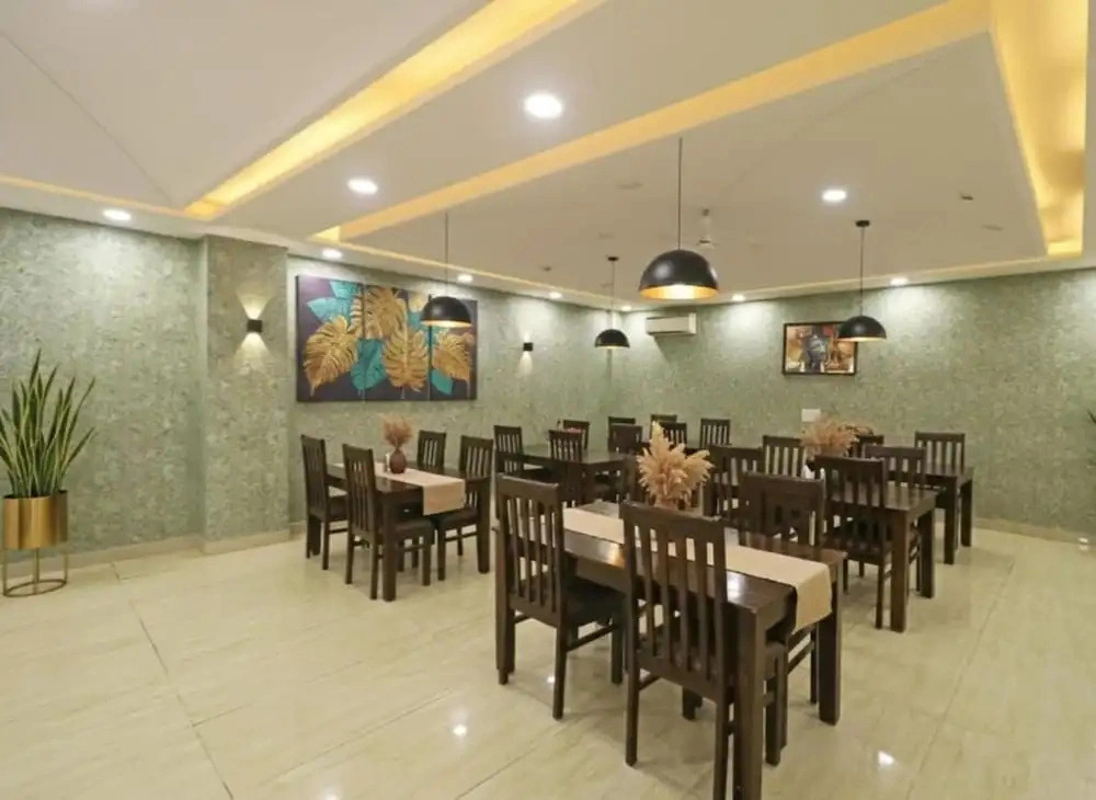 Hotel Grand Suites -Delhi Airport