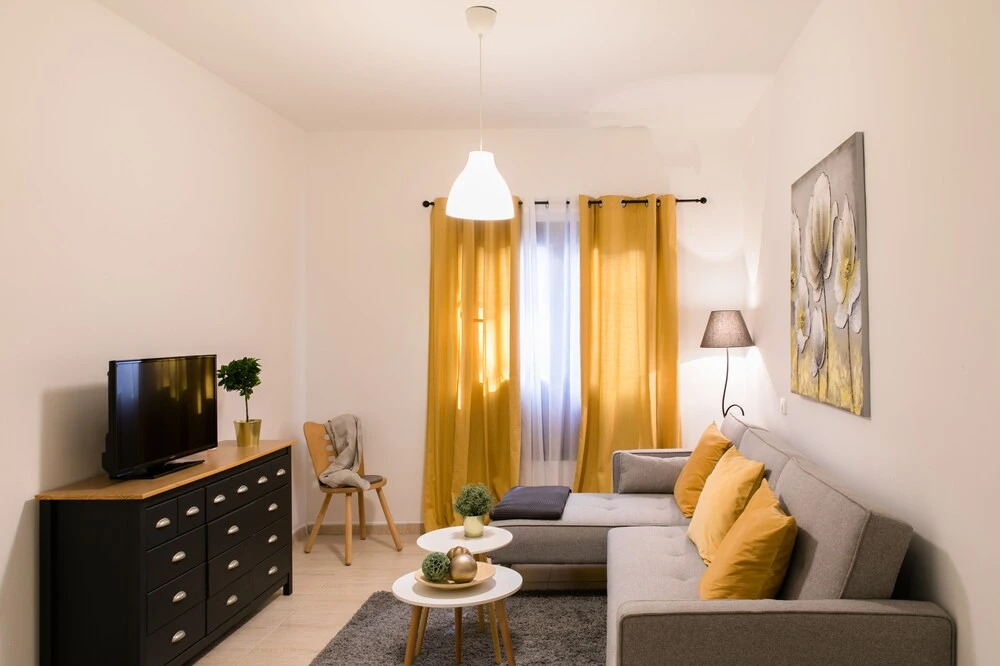 Laguna Home & Suites