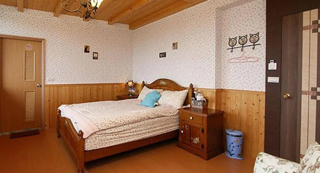 Yellow Cat B&B