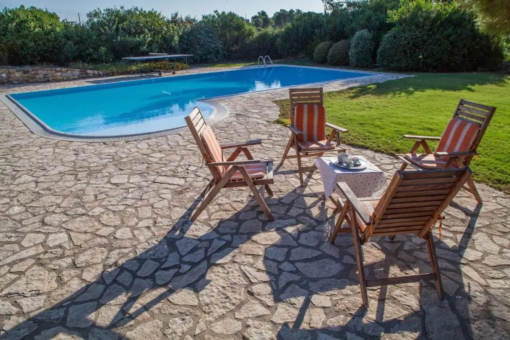 Sardegna - Villa Con Parco e Piscina a Carloforte