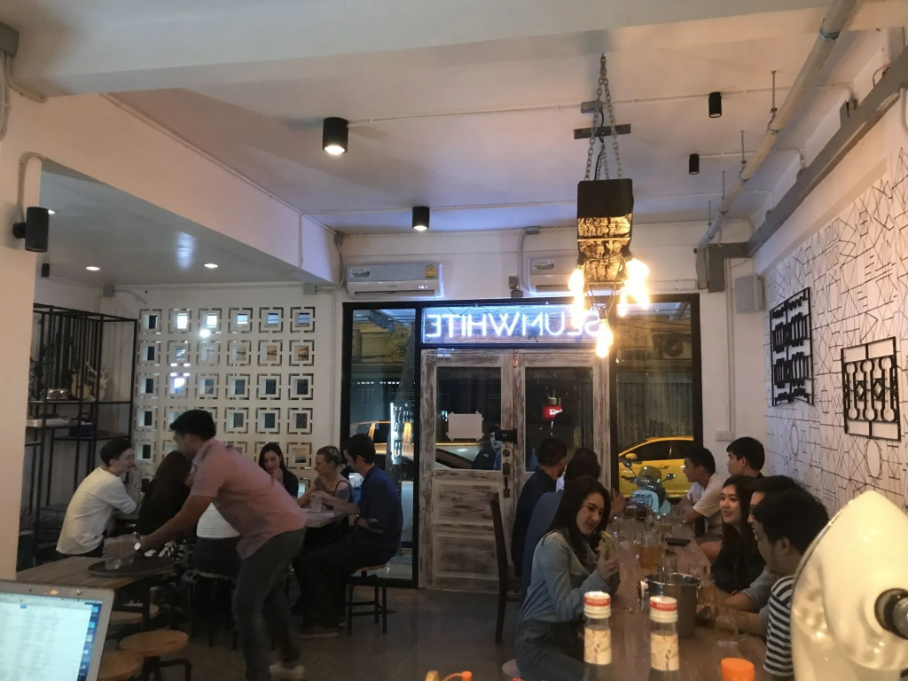 Slumwhite Hostel