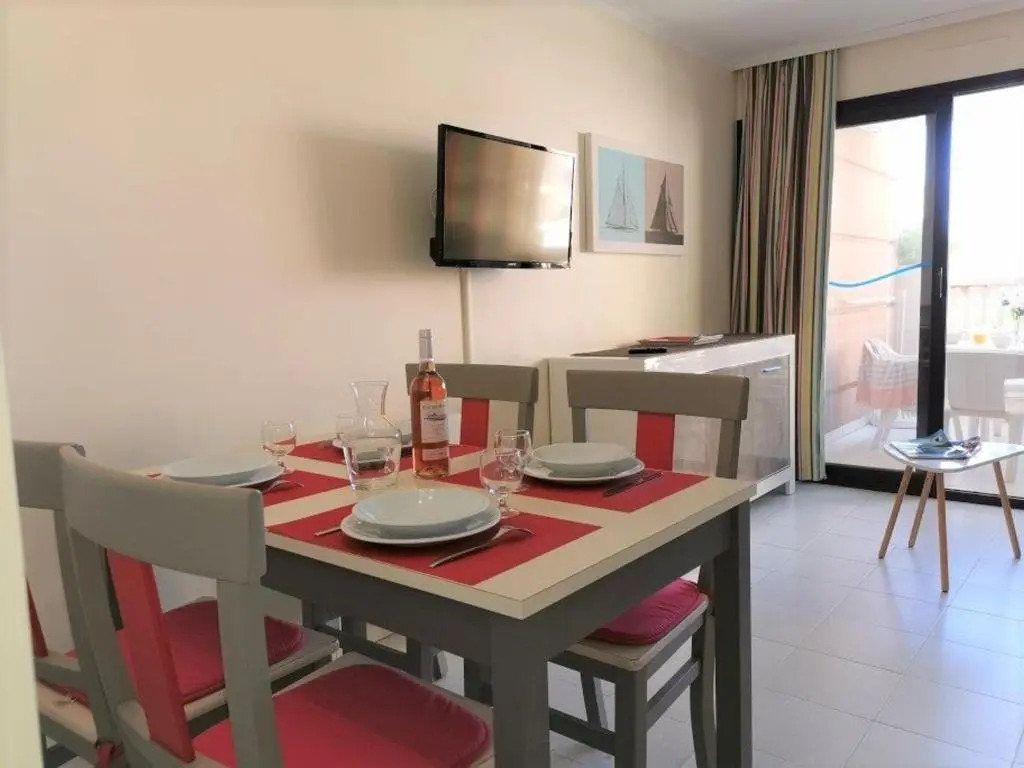 Appartement Cannes la Bocca, 2 pièces, 4 personnes - FR-1-609-34