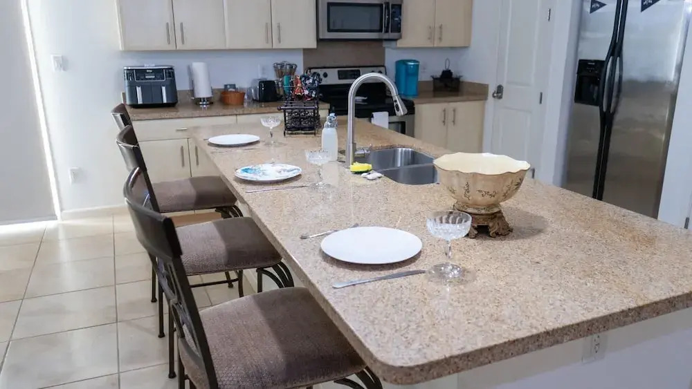 Channel Views Private Boat Slip Pool & Patio 3 Bedroom Apts