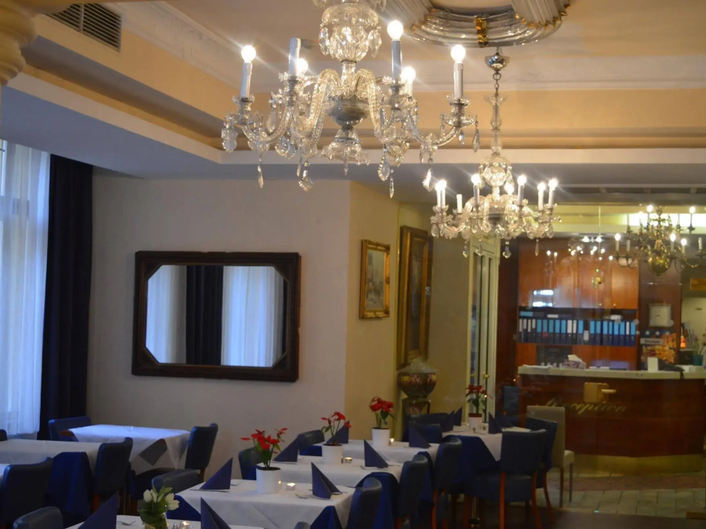 Hotel Pension Excellence