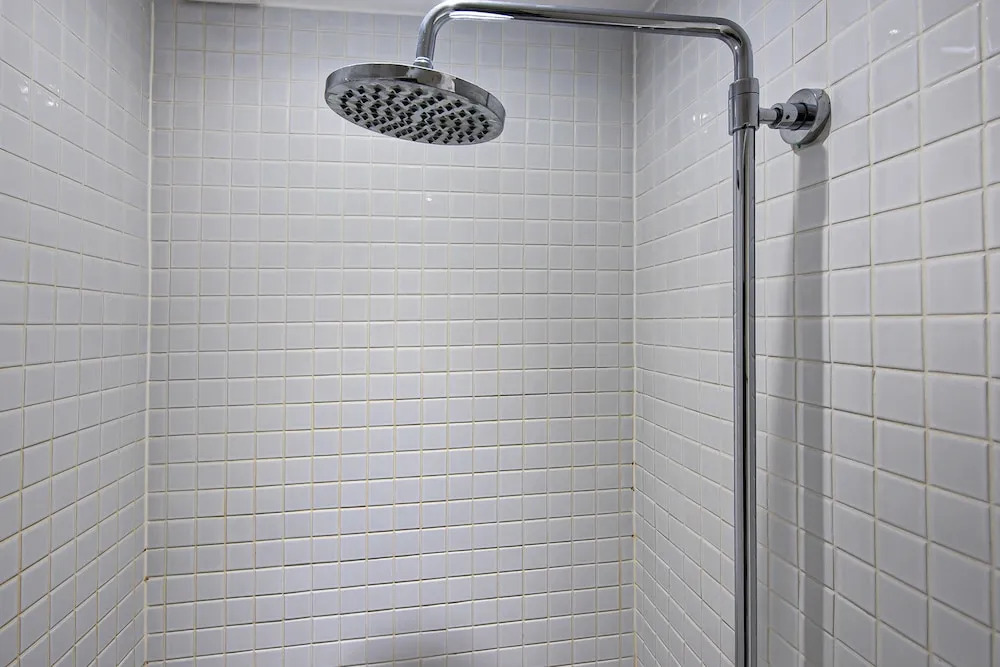 Square - Spacious 6-bdr Apt Near Nyhavn