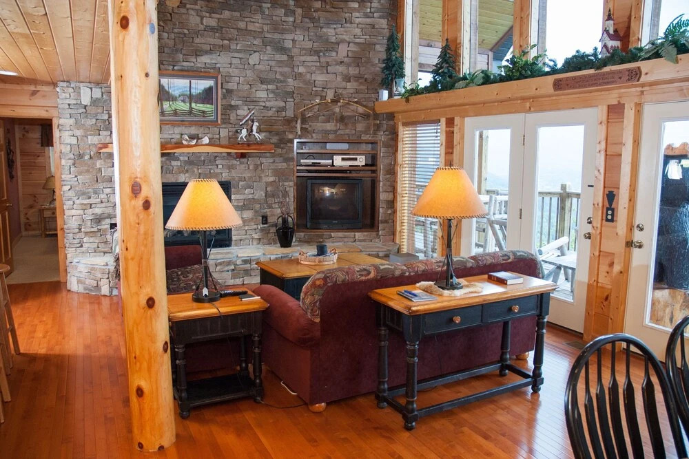 ARROWHEAD - 5 Br Cabin