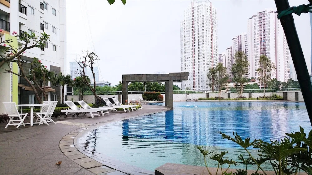 1 Bedroom The Wave Epicentrum by Travelio