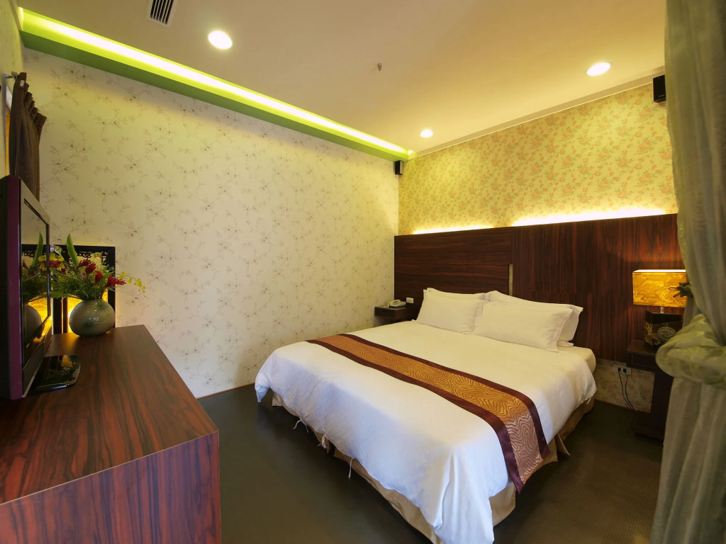 Grand Orchid Villa Resort