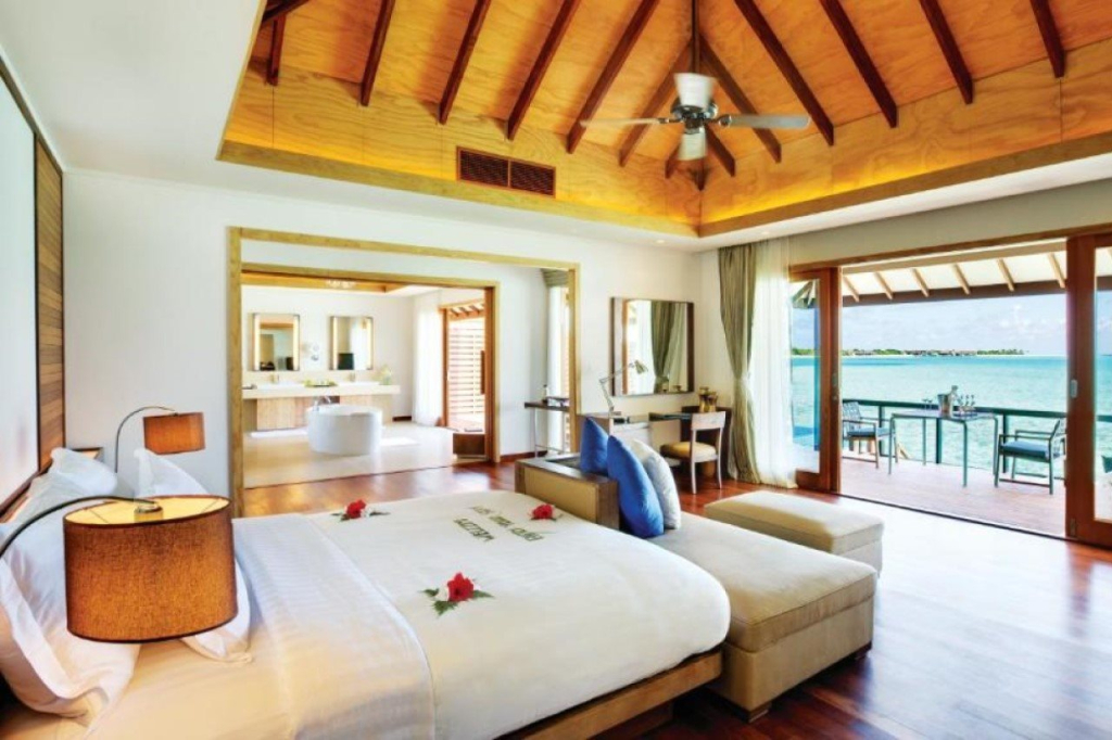 Спа-курорт Hideaway Beach
