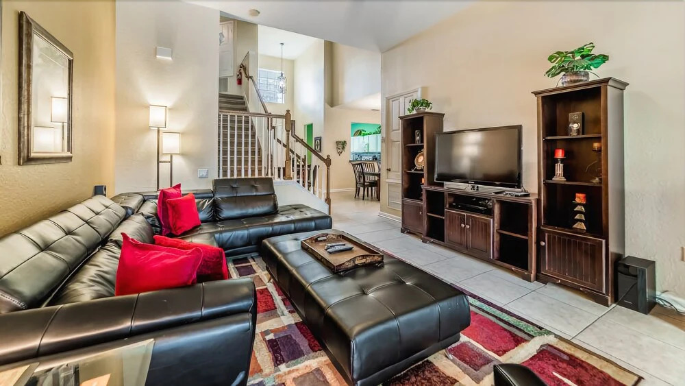 2638 Windsor Hills