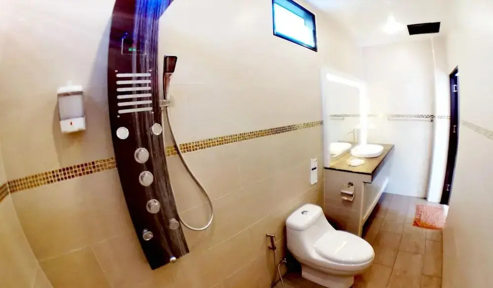 TUCHELAND Luxury Pool Villa Pattaya Walking Street