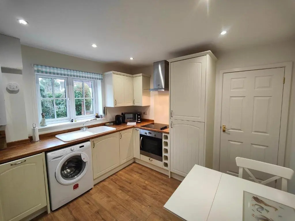 Birdsong Rural Winchester Twyford - 2BR, 5BR, 7BR - sleeps upto 14