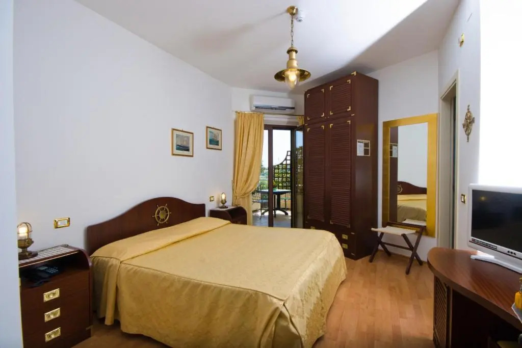 Hotel Le Cave