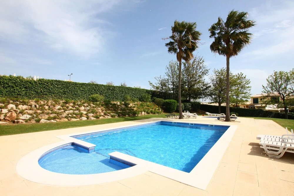Apartment With 2 Bedrooms in Albufeira, With Wonderful City View, Pool
