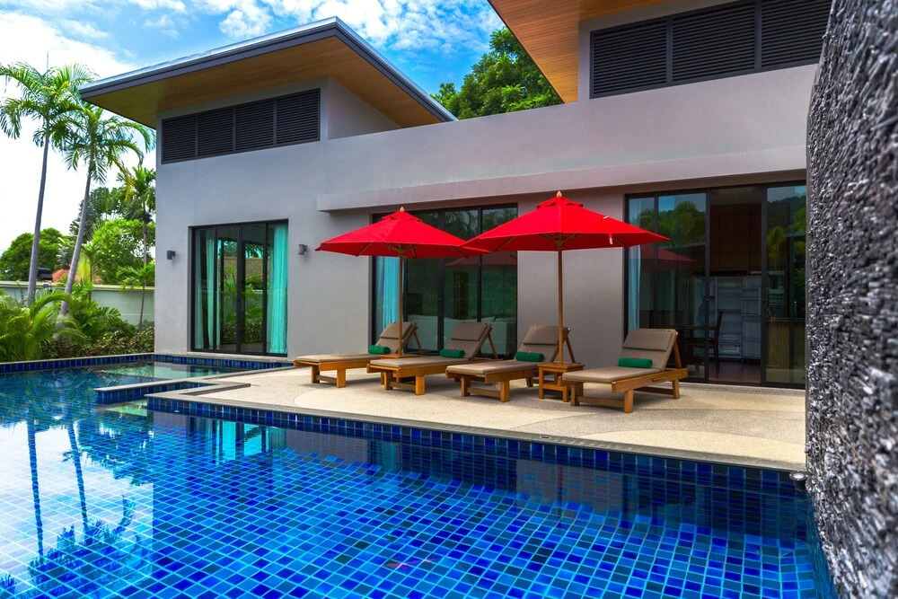 Oxygen Villas with Private Pool Near Naiharn by TropicLook