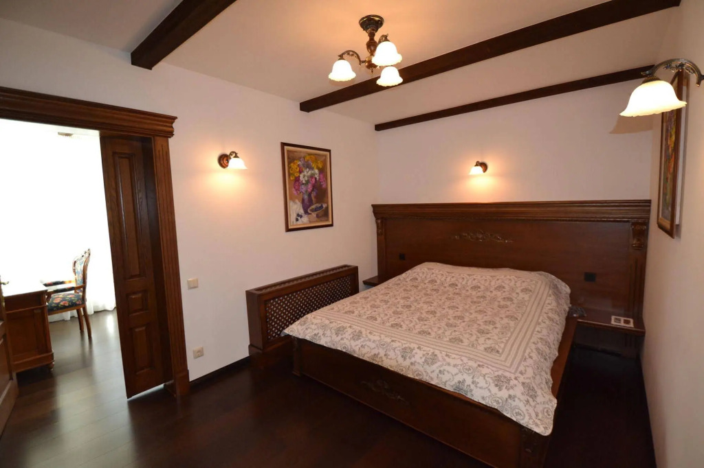 M.S. Kuznetsov Apartments Luxury Villa