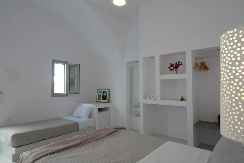 Agradable Studios