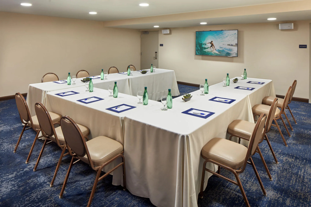 Hilton Garden Inn Waikiki Beach