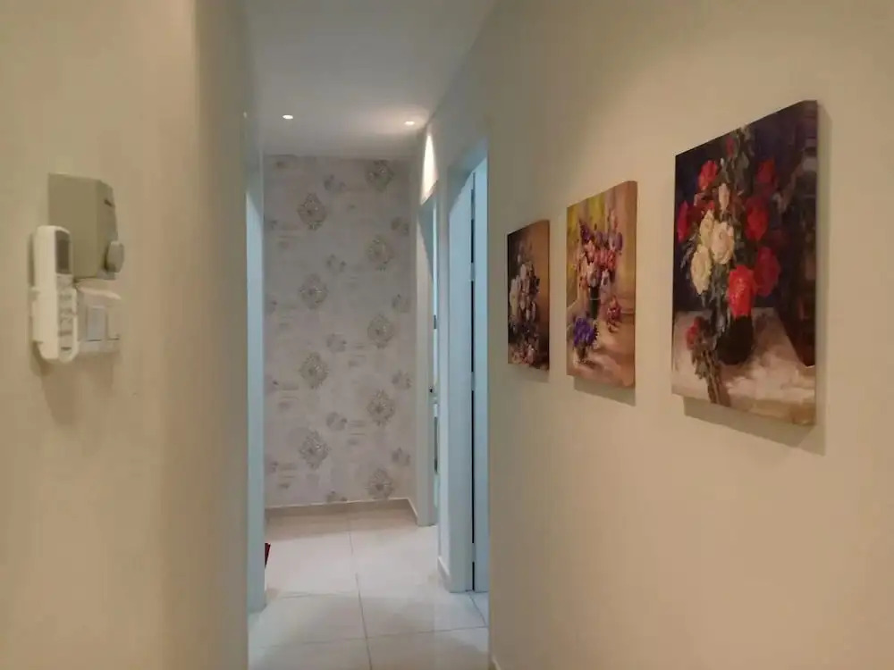 BLeisure Parkland Homestay