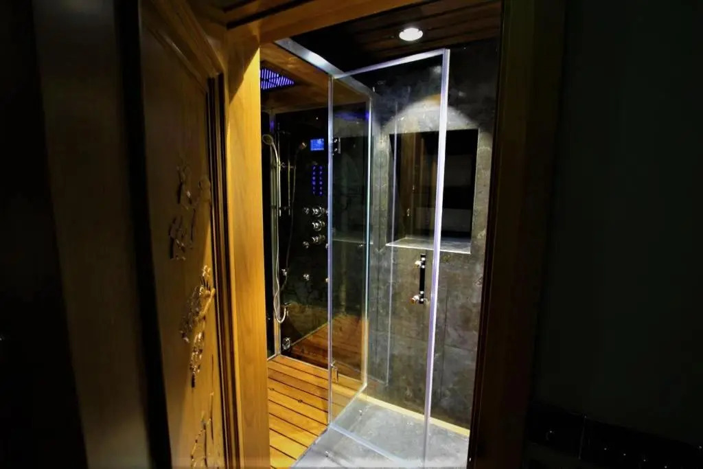 Belmont Penthouse Apartment