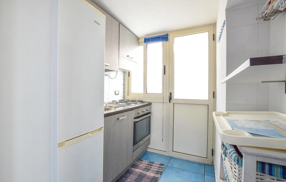 Beautiful Apartment in Capo D'orlando With 4 Bedrooms and Wifi