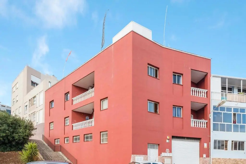 Three bedroom apartment ii near Sc