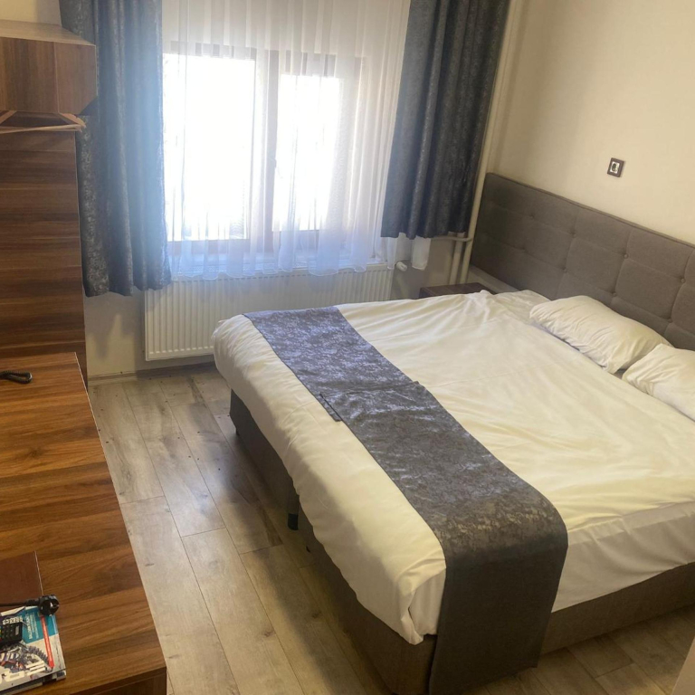 Zümrüt Palas Otel