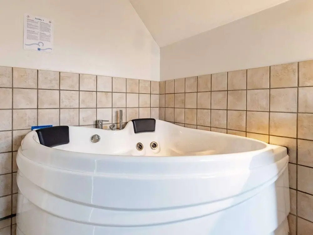 8 person holiday home in Væggerløse