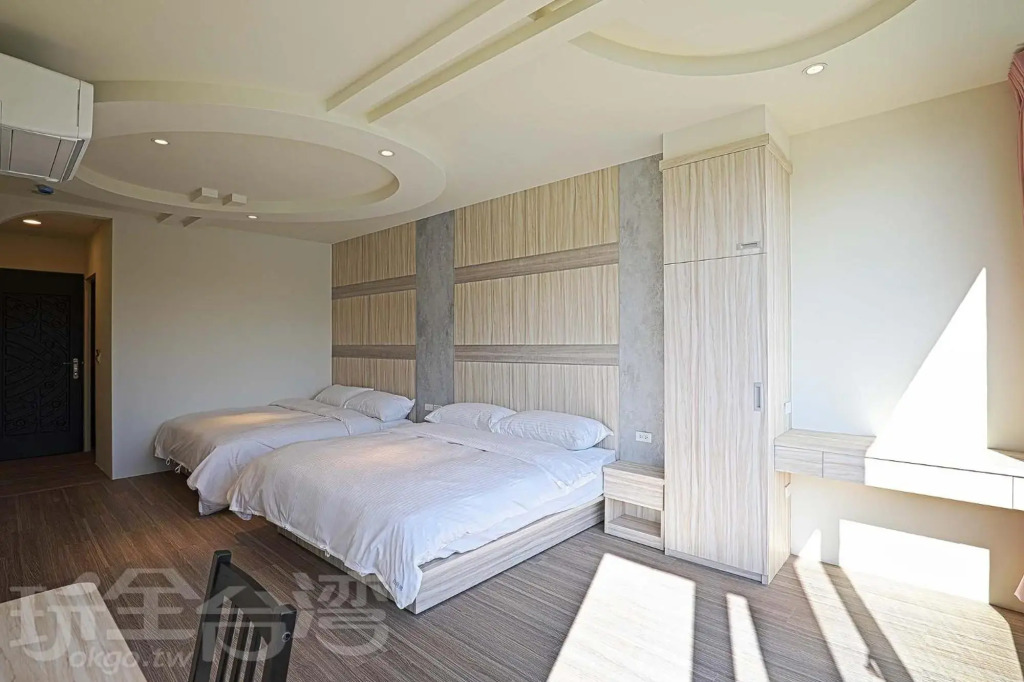 Riyuewan Homestay