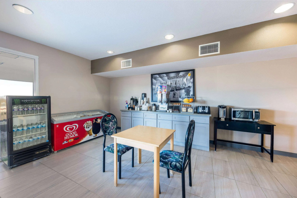 Super 8 by Wyndham Quartzsite AZ