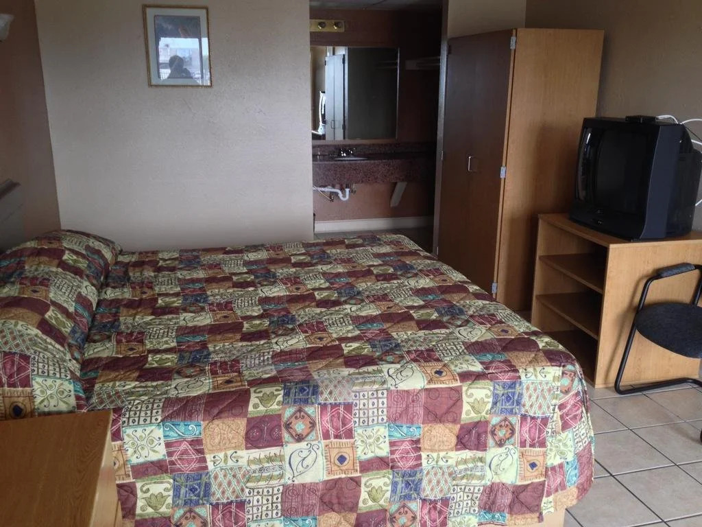 Austin Motor Inn