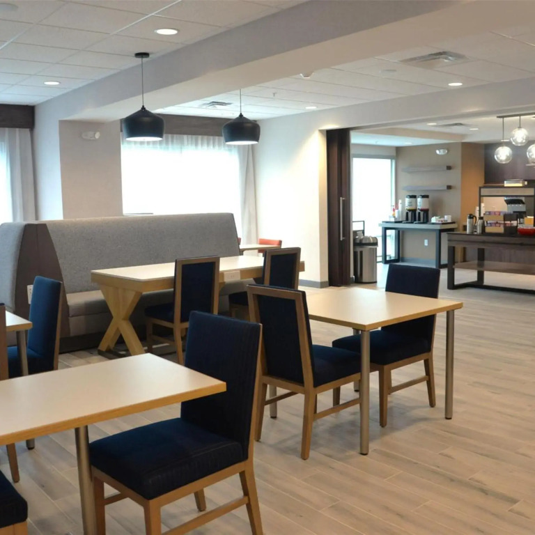 Hampton Inn Cabot